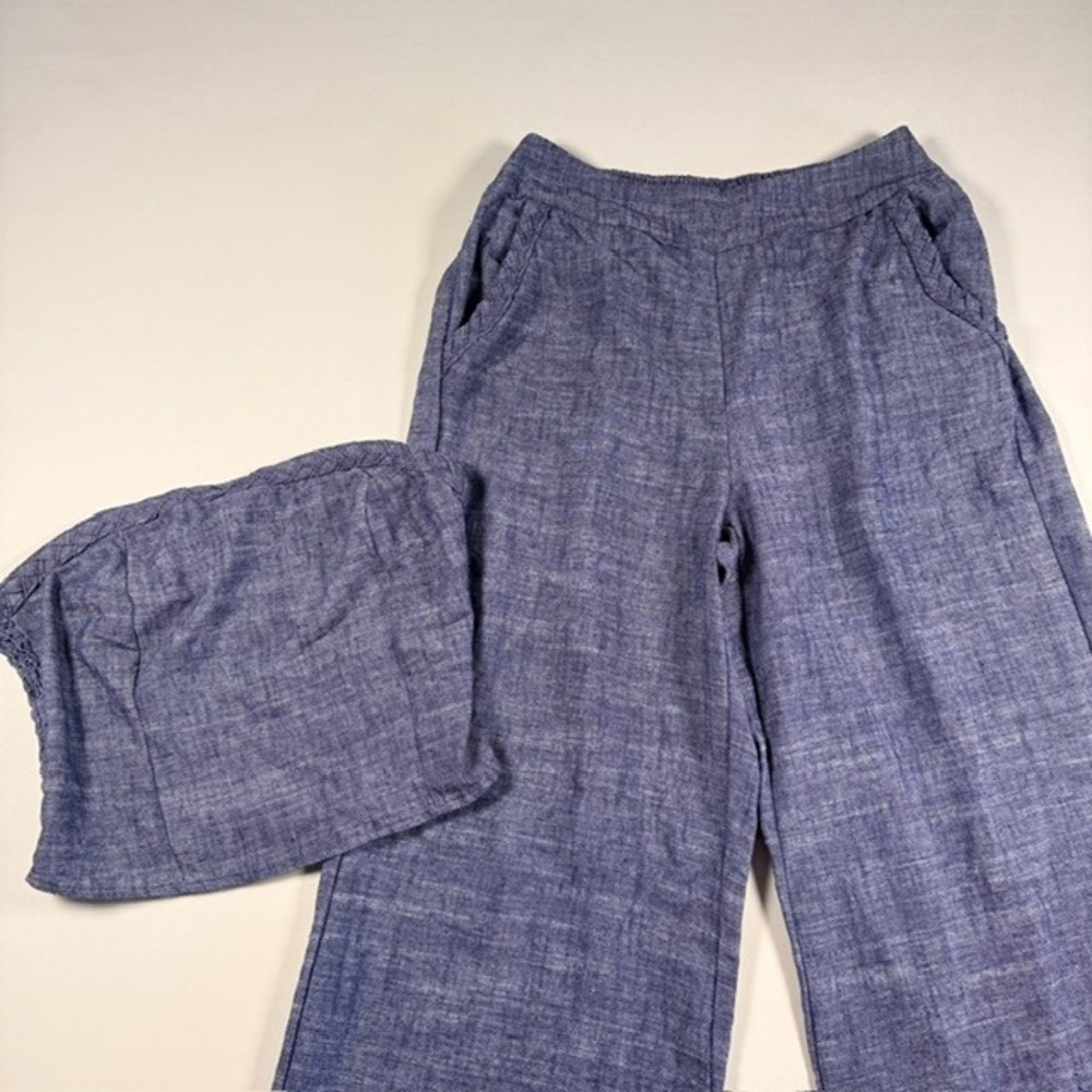 Blue Linen Blend 2 Piece Set Wide Leg Pants Pockets Smocked Top Chambray Look